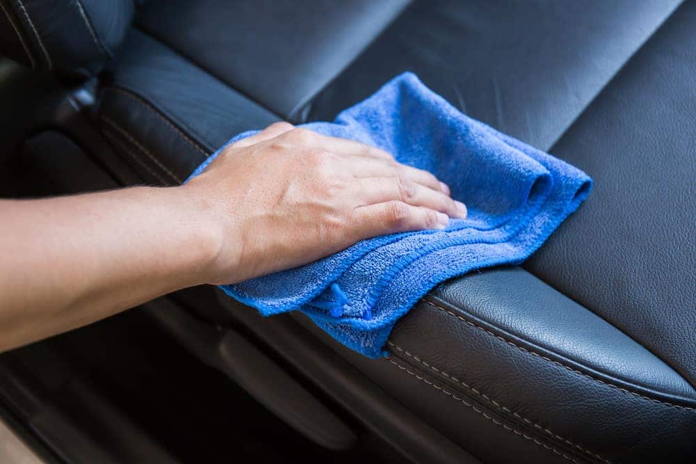 How to clean leather car seats properly